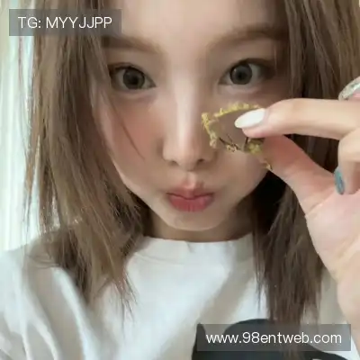 伏秋嫱
